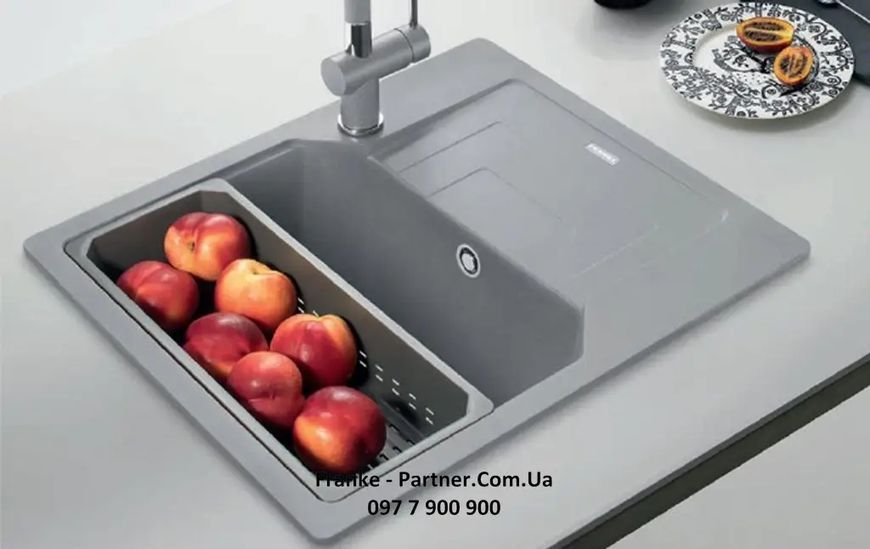 Кухонна мийка Franke Urban UBG 611-78 XL (114.0701.799) гранітна - врізна - оборотна - колір Онікс - (пластиковий коландер у комлекті) 114.0701.799 фото