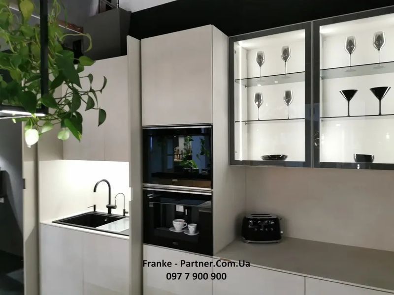 Вбудована кавомашина Franke Mythos FMY 45 CM XS (131.0627.473) скло, колір чорний / нержавіюча сталь 131.0627.473 фото