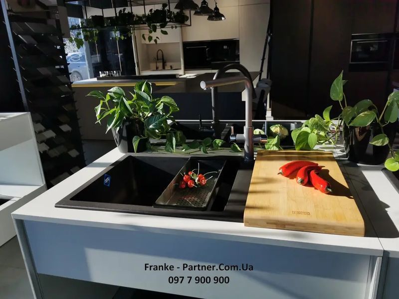 Кухонна мийка Franke Maris MRG 611-78XL (114.0374.914) гранітна - врізна - оборотна - колір Сахара 114.0374.914 фото